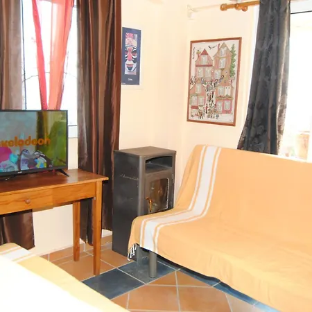 Sofia Apartment *